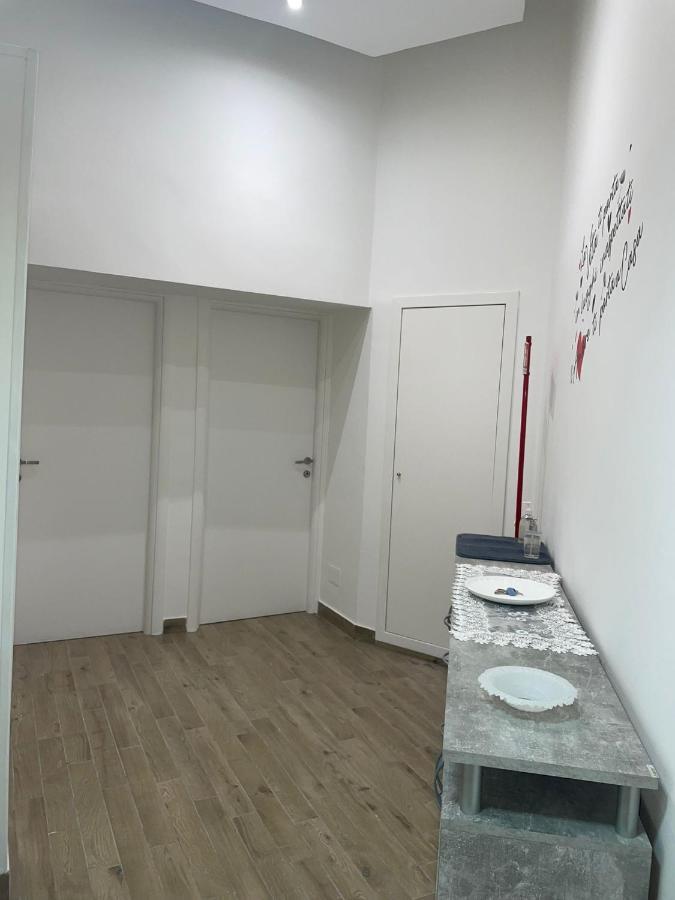 Dormire A Napoli Centro Holiday House Casa Vacanza Zewnętrze zdjęcie
