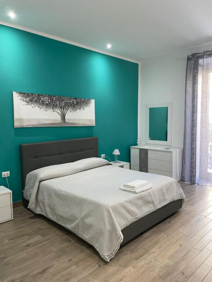 Dormire A Napoli Centro Holiday House Casa Vacanza Zewnętrze zdjęcie
