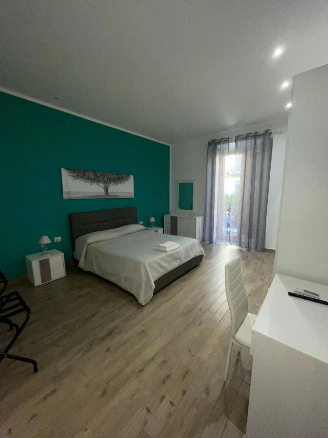 Dormire A Napoli Centro Holiday House Casa Vacanza Zewnętrze zdjęcie