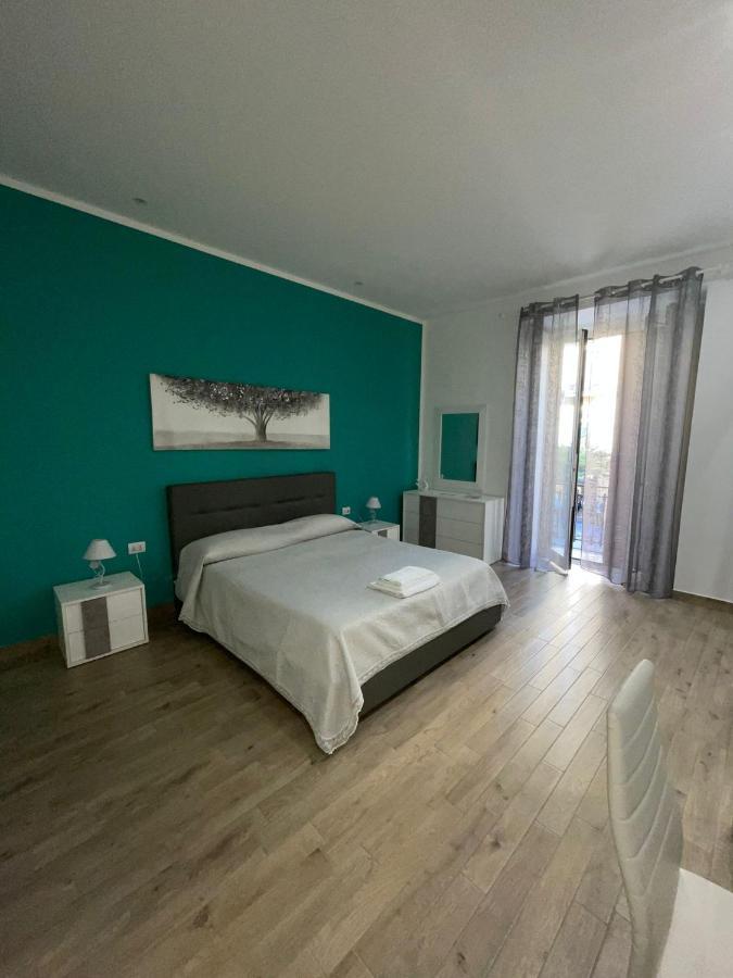 Dormire A Napoli Centro Holiday House Casa Vacanza Zewnętrze zdjęcie