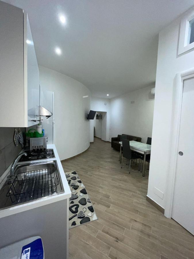 Dormire A Napoli Centro Holiday House Casa Vacanza Zewnętrze zdjęcie